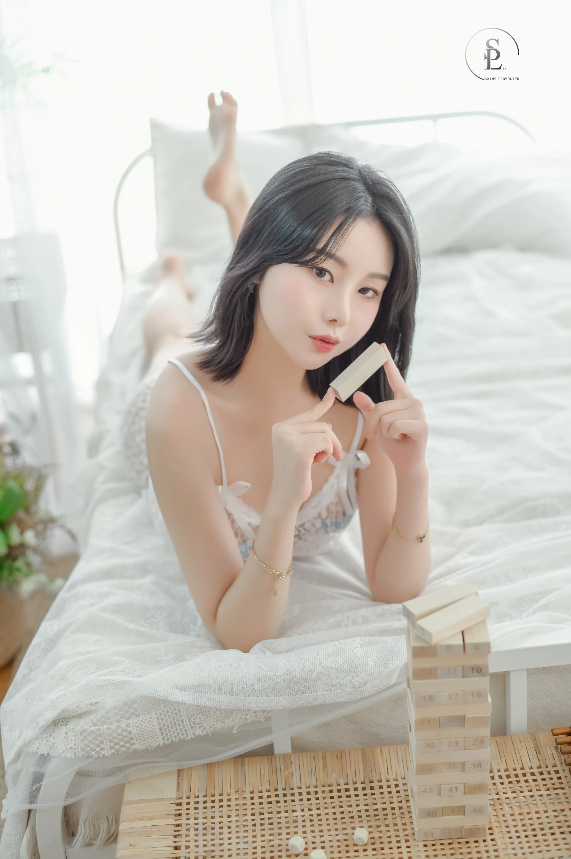 127.SAINT Photolife – Yuna - No.32 Jenga 2